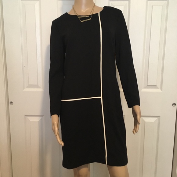 VENUS Dresses & Skirts - Business Casual Venus Black Pencil Dress